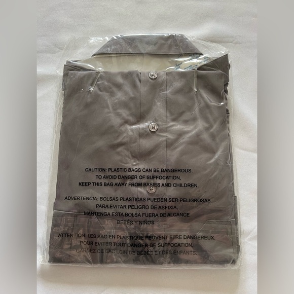 A Cut Above Men’s Pilots Brooks Uniform Short Sleeve Shirt in Gray, size 16.5 - Picture 6 of 6